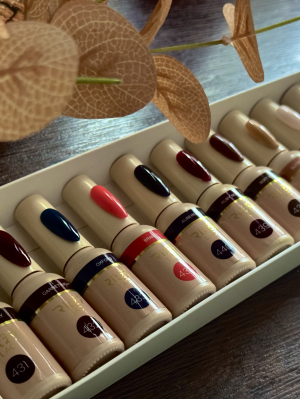 Ritzy Lac RUBY NOIR 439