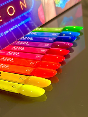 Ritzy Lac STRAWBERRY BLITZ N5 (TPO FREE)