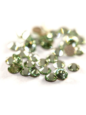 Swarovski SS5  - Chrysolite 40pcs